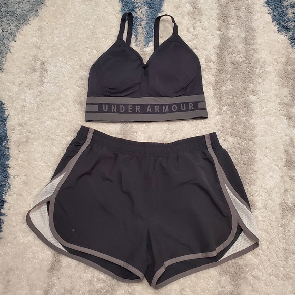 Under Armour Bundle - Picture 1 of 8